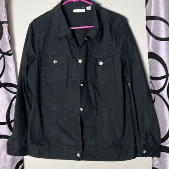 Denim & Company black denim jacket with Rhinestone buttons size medium - Picture 4 of 8